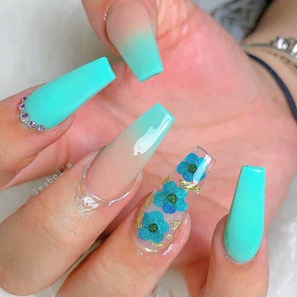 Elevate Your Style with the Most Attractive Acrylic Nail Trends of 2024