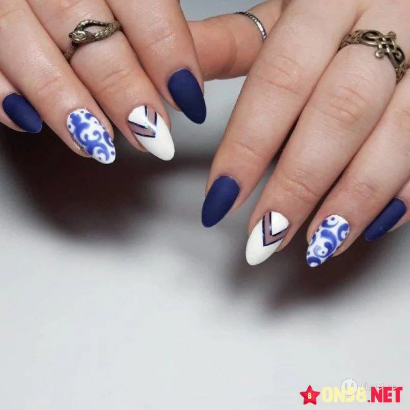 Make a Splash: 30 Fabulous Blue Nail Concepts to Elevate Your Look