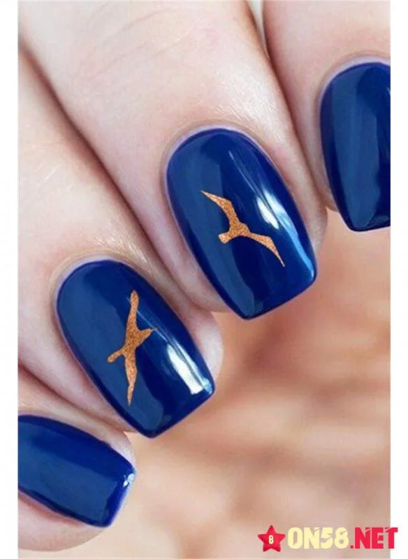 Make a Splash: 30 Fabulous Blue Nail Concepts to Elevate Your Look