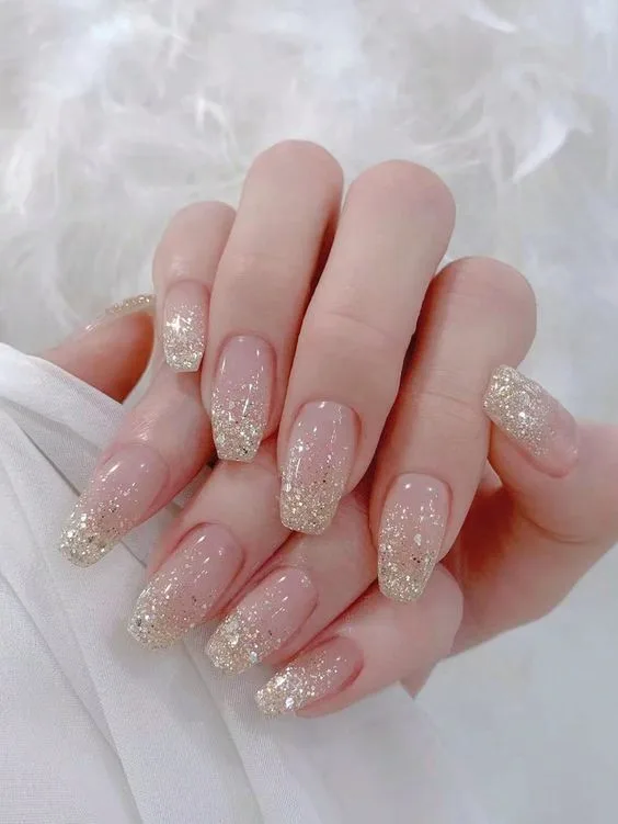 Trending Wedding Nail Styles for 2024 Brides