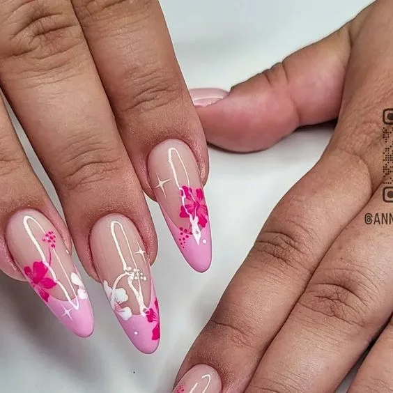 Stylish and Fashionable Floral Nail Styles