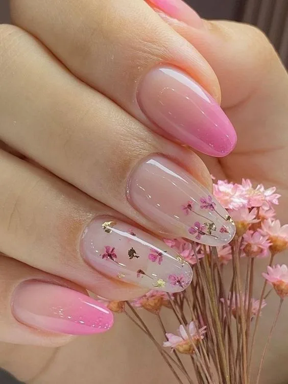 Trendy Floral Nail Art Ideas for Inspiration