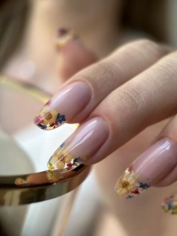 Evolution of Floral Nail Art Trends