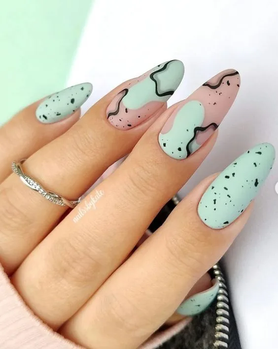 Make a Statement: 45 Gorgeous Mint Green Nail Ideas for the Year Ahead