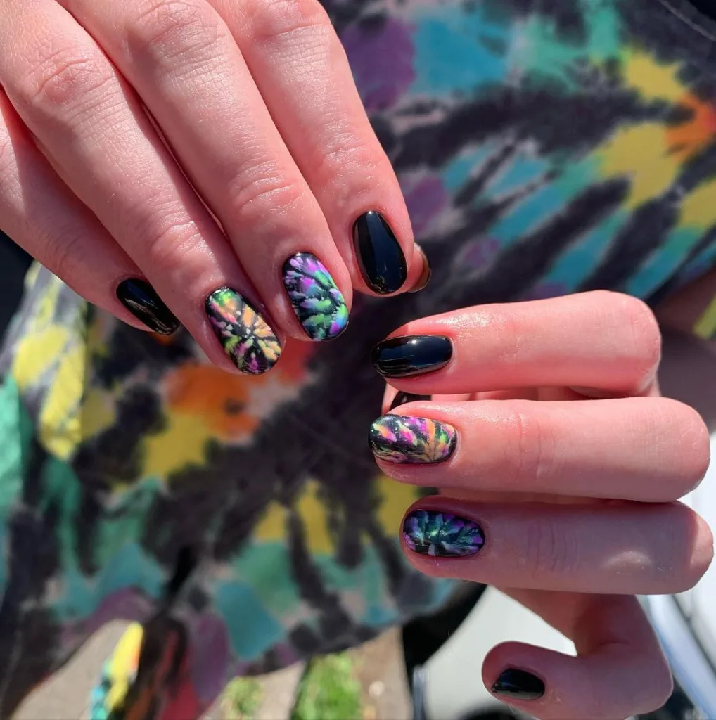 Get Creative with These 36 Eye-Catching Rainbow Nail Designs